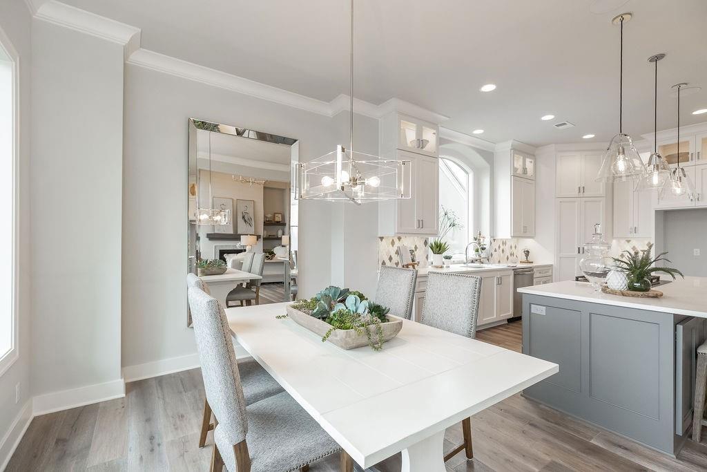 13705 West Guilford Road Leawood, KS 66224 - Photo 13 of 39