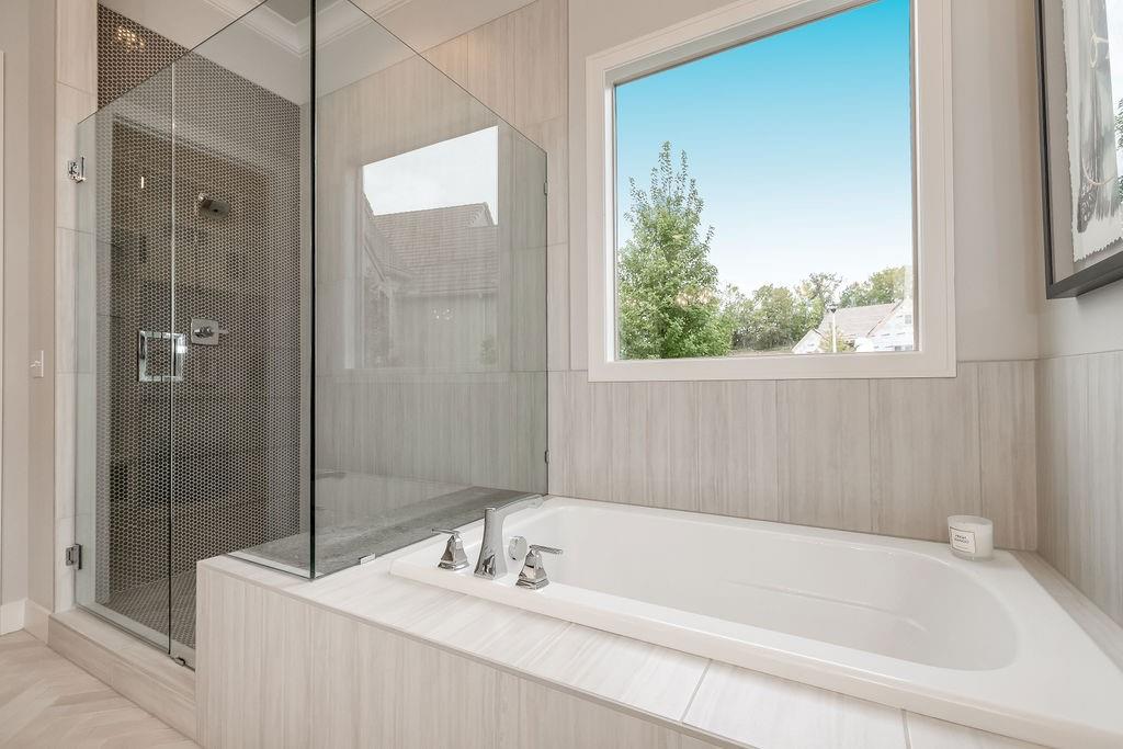 13705 West Guilford Road Leawood, KS 66224 - Photo 17 of 38