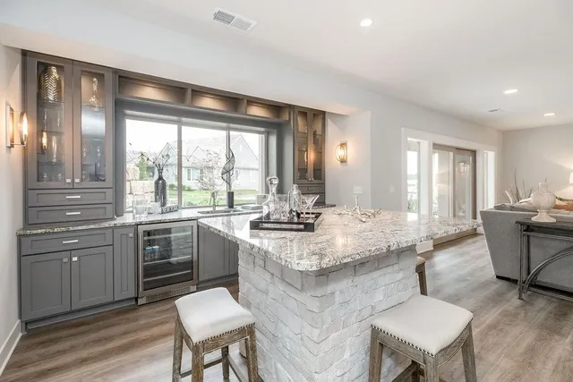 $1,798,000 | 13705 West Guilford Road, Leawood, KS 66224