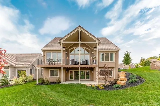 $1,798,000 | 13705 West Guilford Road, Leawood, KS 66224