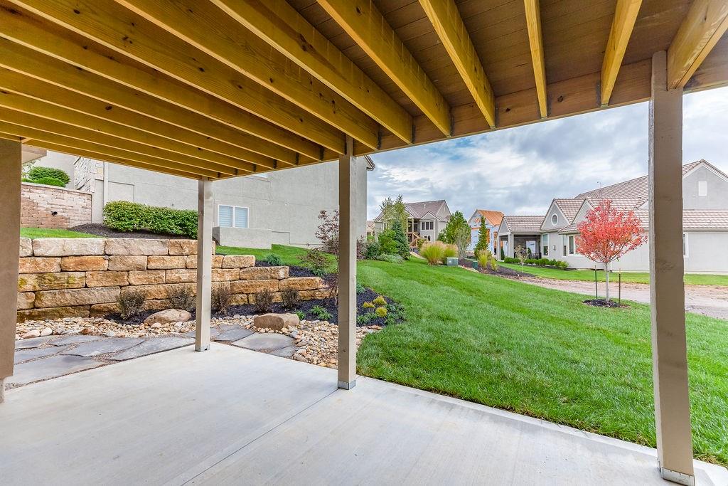 13705 West Guilford Road Leawood, KS 66224 - Photo 25 of 38