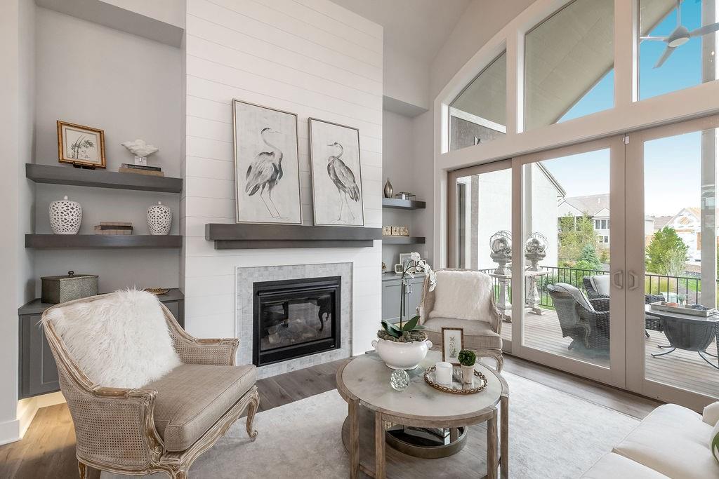 13705 West Guilford Road Leawood, KS 66224 - Photo 5 of 37