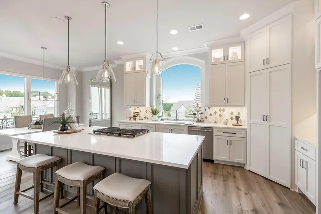 $1,798,000 | 13705 West Guilford Road, Leawood, KS 66224