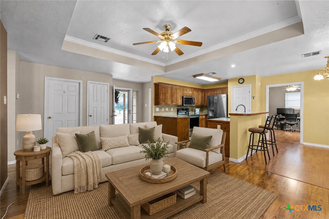 1 Coveview Lane Morgan's Point Resort, TX 76513 - Photo 2 of 38 Virtually staged