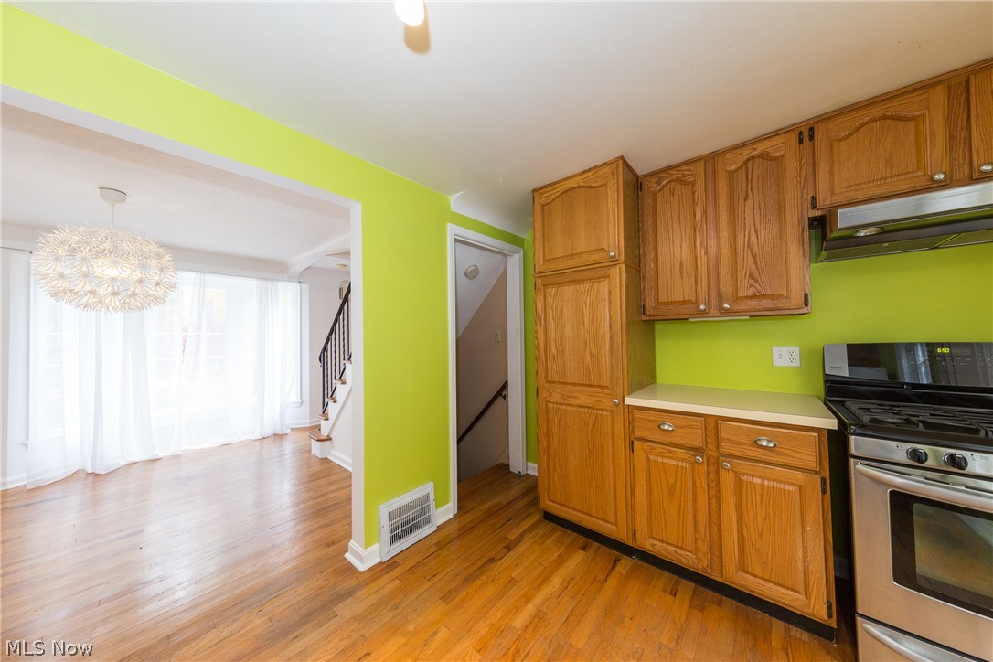 1191 Sylvania Road Cleveland Heights, OH 44121 - Photo 9 of 25