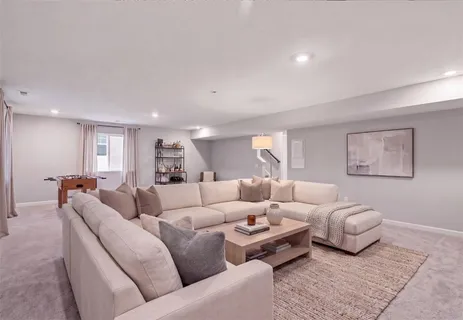 $695,000 | 2013 Field Stone Drive, McDonald, PA 15057