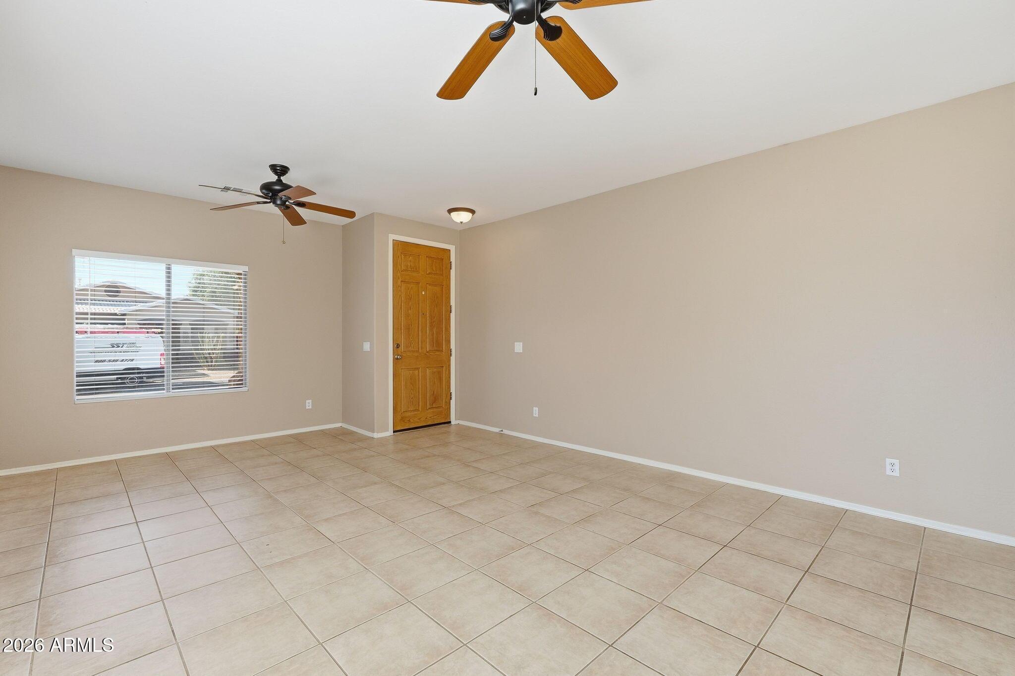 310 Mountain View Road San Tan Valley, AZ 85143 - Photo 4 of 41 Photo #4