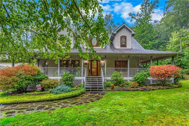 $1,100,000 | 163 Old Hickory Lane, Linville, NC 28646
