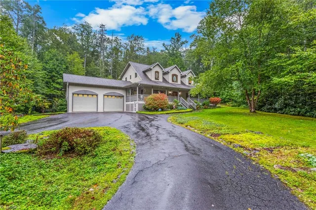 $1,100,000 | 163 Old Hickory Lane, Linville, NC 28646