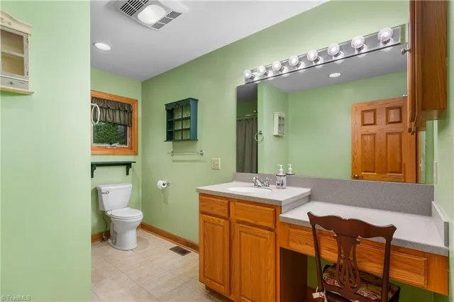 $1,100,000 | 163 Old Hickory Lane, Linville, NC 28646