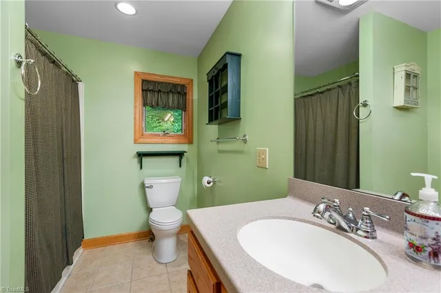 $1,100,000 | 163 Old Hickory Lane, Linville, NC 28646