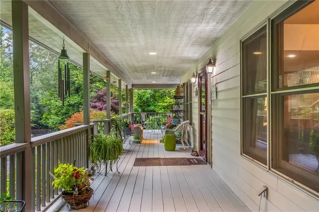 $1,100,000 | 163 Old Hickory Lane, Linville, NC 28646