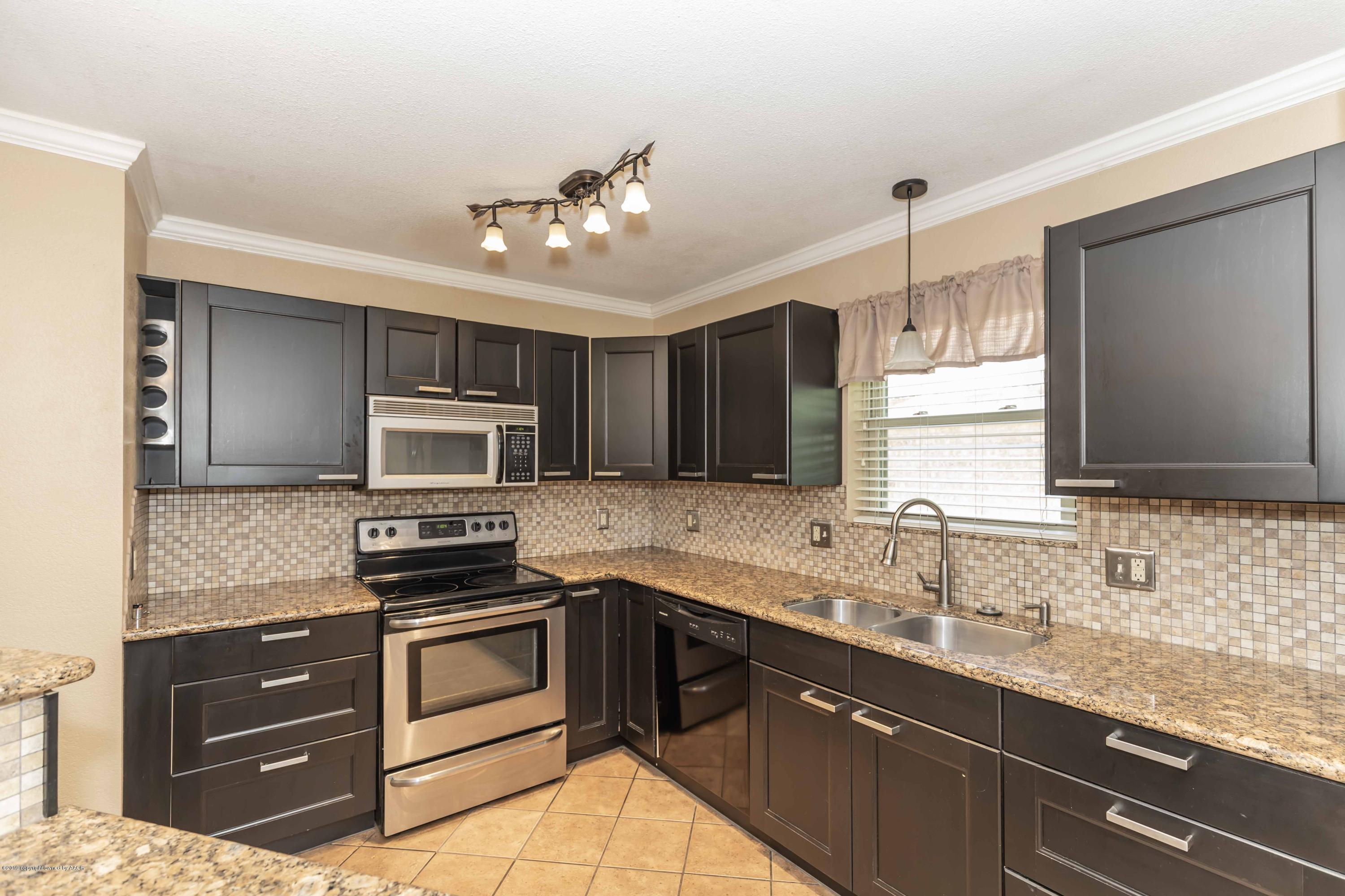 3508 Kingston Road Amarillo, TX 79109 - Photo 8 of 34 KITCHEN VIEW 2