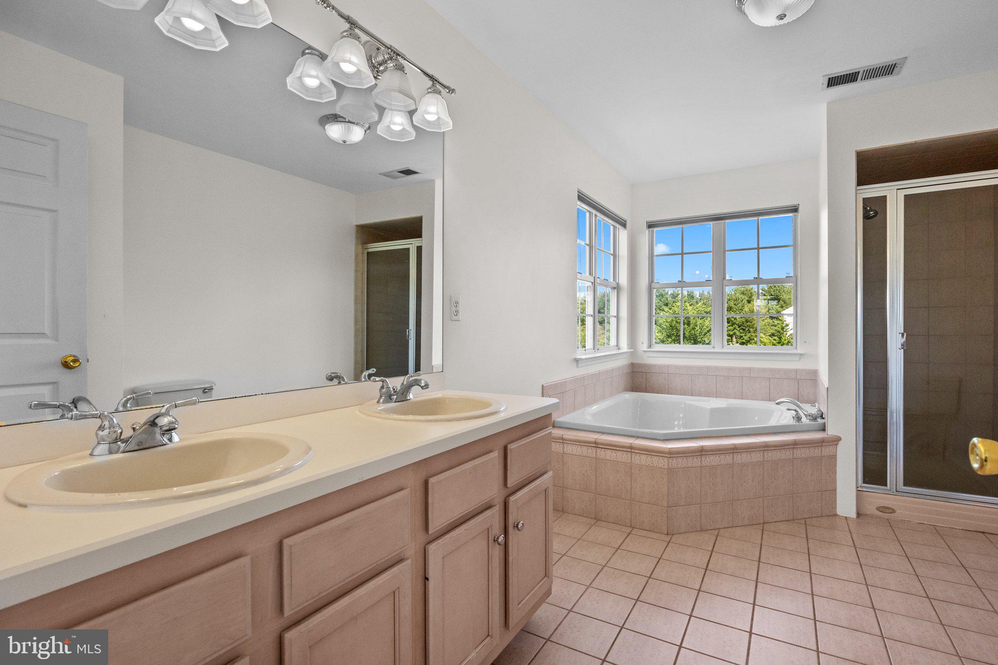 29 Kingsridge Road Frenchtown, NJ 08825 - Photo 23 of 41 Gallery Image 23