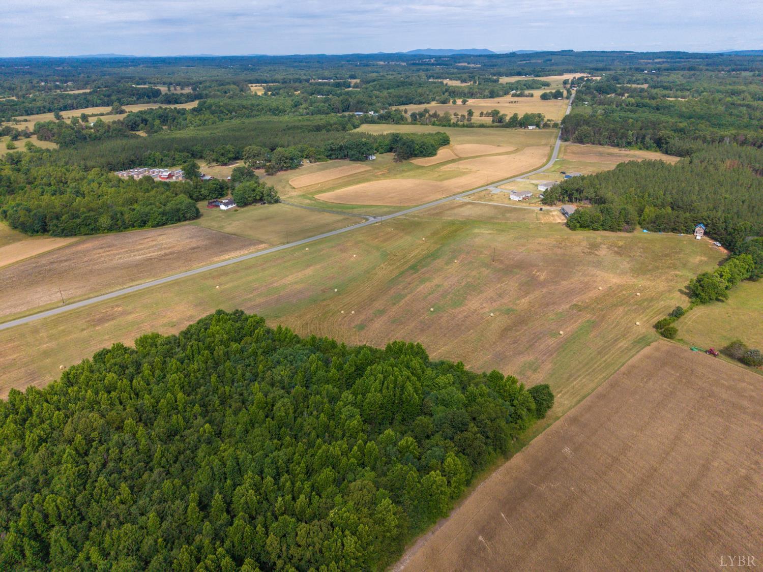 9-lot Deer View Road Gretna, VA 24557 - Photo 4 of 15