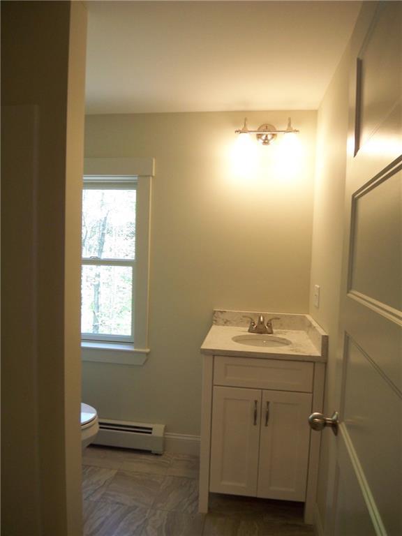 67 Mountain Road Cape Neddick, ME 03902 - Photo 9 of 18 Photo