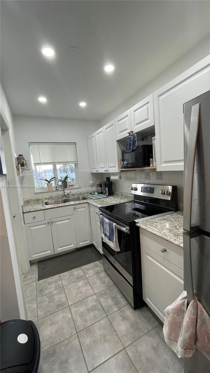 5300 Washington Street, Unit J312 Hollywood, FL 33021 - Photo 11 of 22