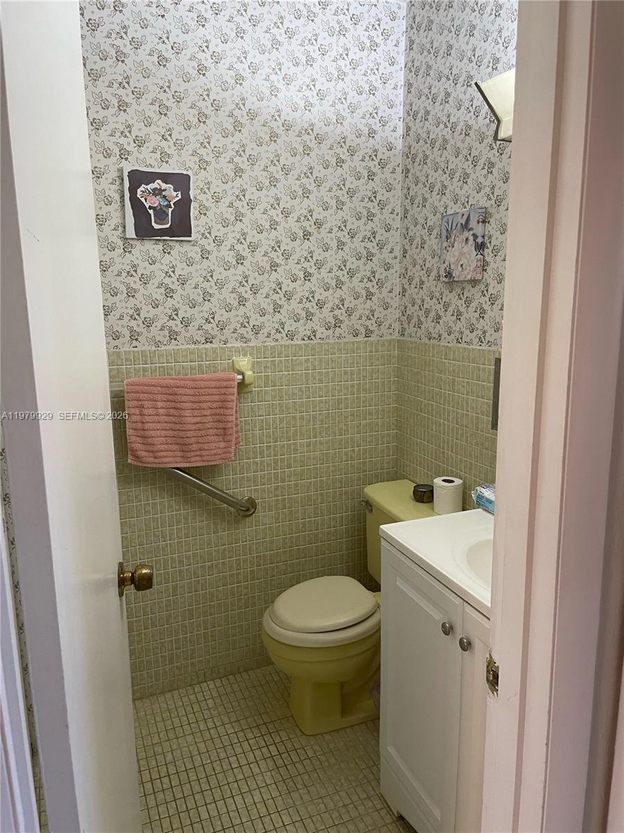 5300 Washington Street, Unit J312 Hollywood, FL 33021 - Photo 14 of 22