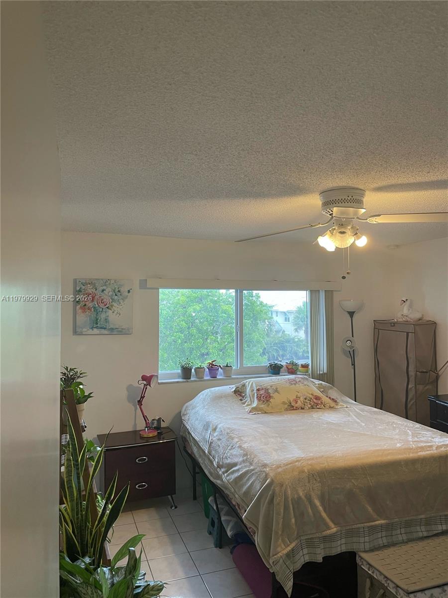 5300 Washington Street, Unit J312 Hollywood, FL 33021 - Photo 8 of 22