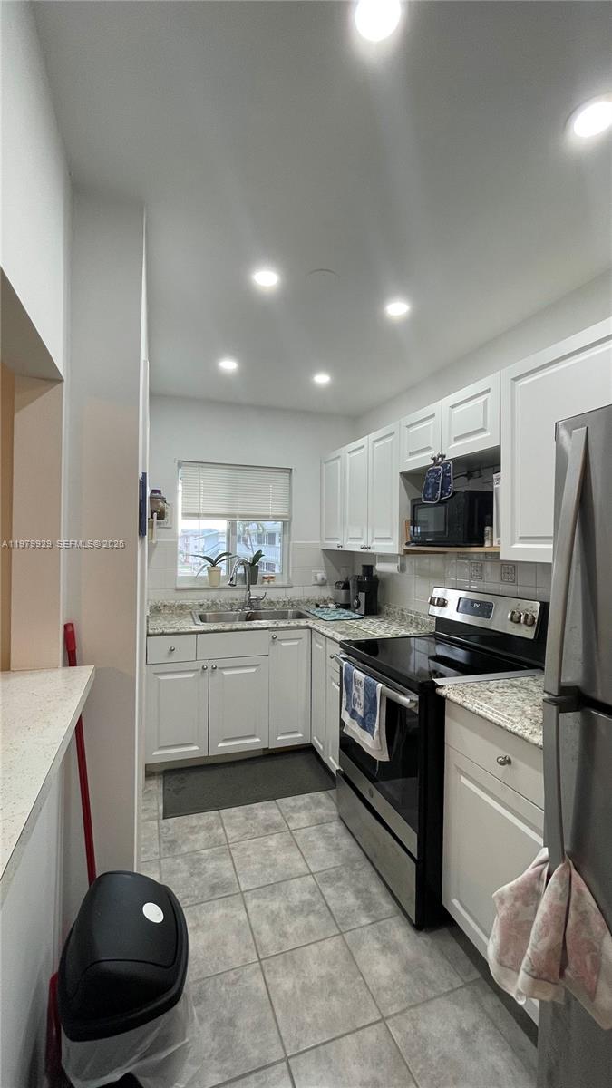 5300 Washington Street, Unit J312 Hollywood, FL 33021 - Photo 10 of 22