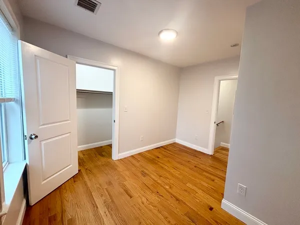 $3,600 | 156 Bow Street, Unit 2, Everett, MA 02149