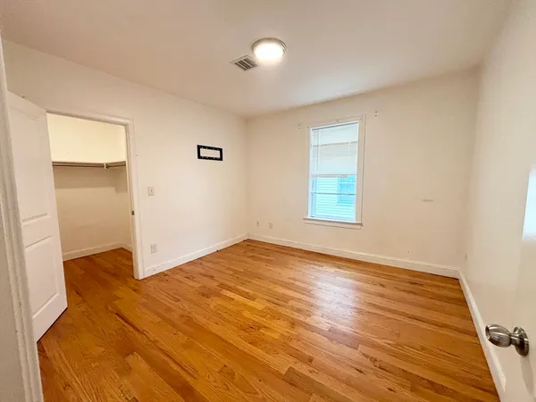 $3,900 | 156 Bow Street, Unit 2, Everett, MA 02149