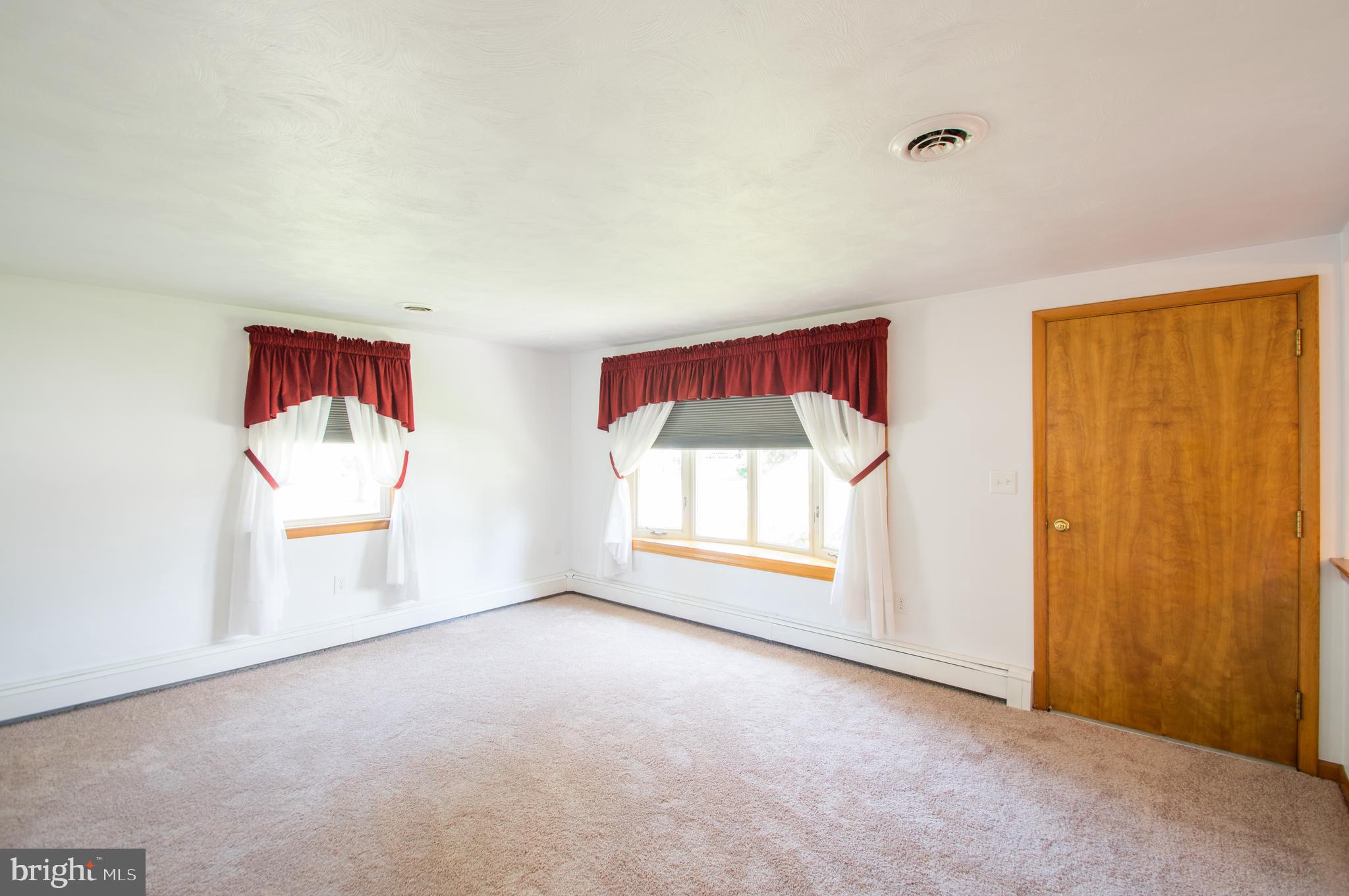 1030 High Street Hanover, PA 17331 - Photo 14 of 19