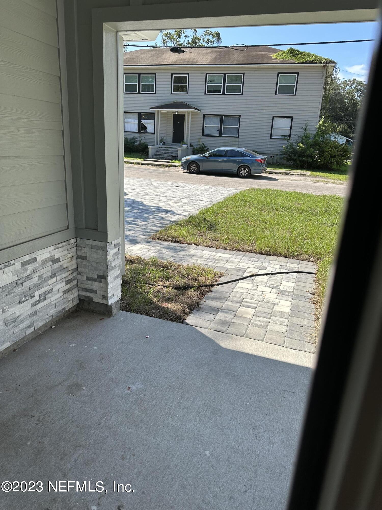 2829 Fleming Street Jacksonville, FL 32254 - Photo 18 of 24 a view of a bathtub in a room