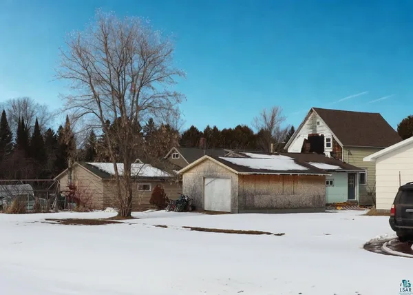 $119,900 | 513 16th Avenue West, Ashland, WI 54806