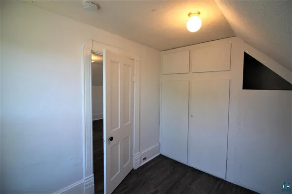 $119,900 | 513 16th Avenue West, Ashland, WI 54806