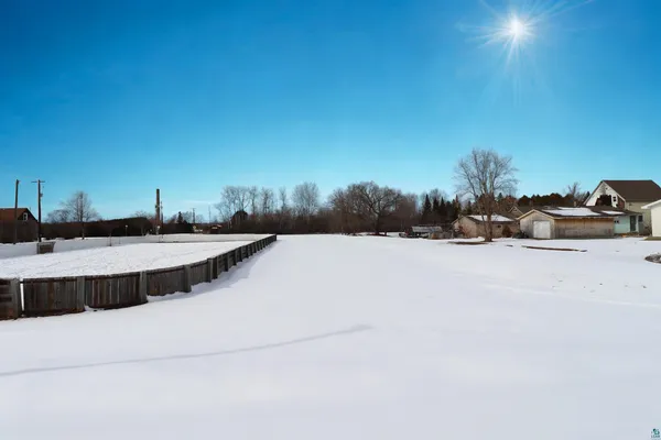 $119,900 | 513 16th Avenue West, Ashland, WI 54806