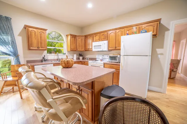 $850,000 | 7611 Southwest 21st Parkway, Okeechobee, FL 34974