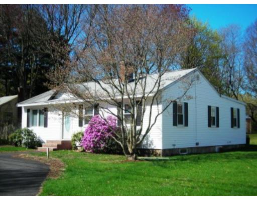 6 Burditt Road North Reading, MA 01864 - Photo 1 of 9 Gallery Image 1
