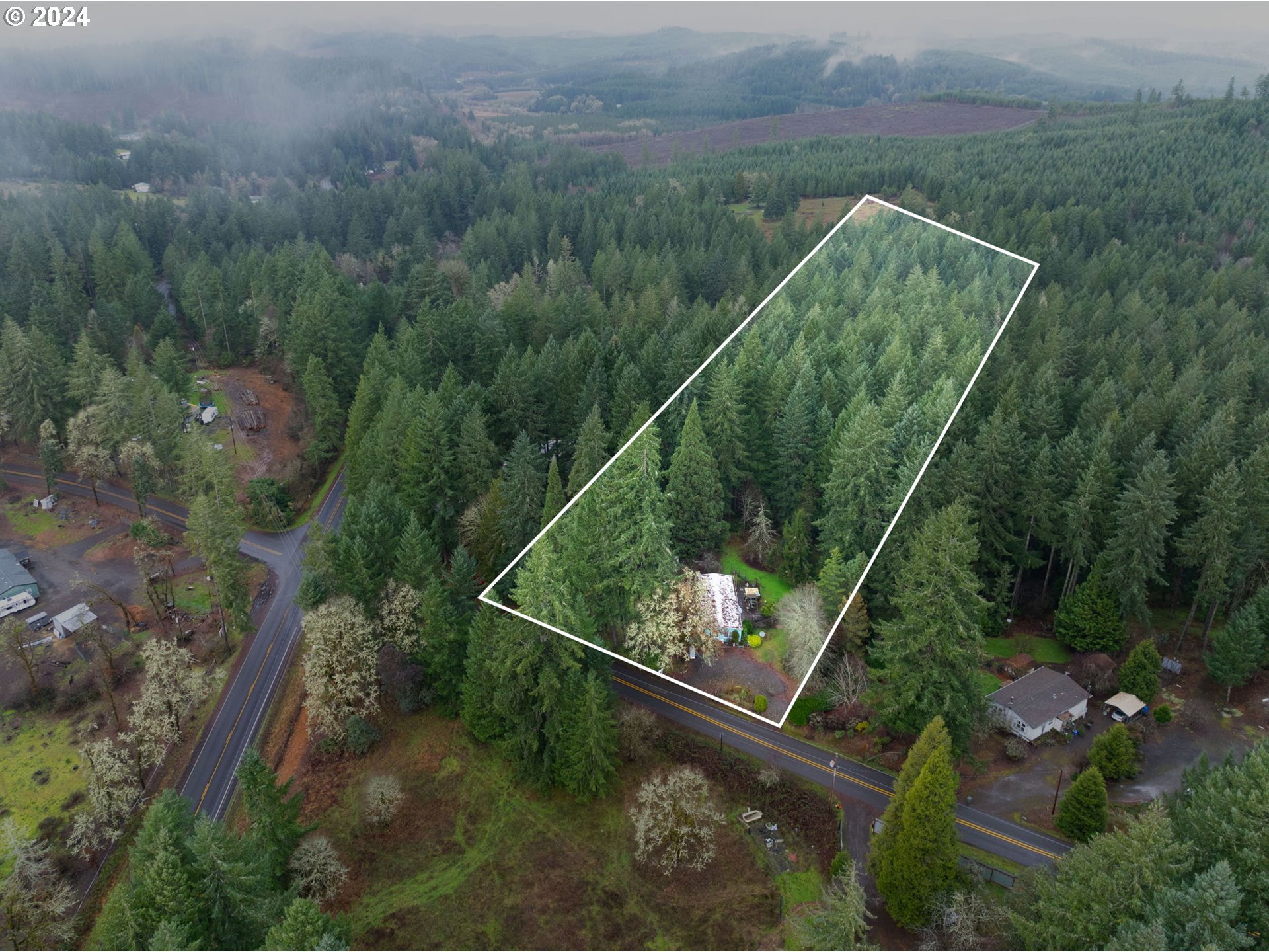 25111 Butler Road Junction City, OR 97448 - Photo 40 of 47 Gallery Image 40