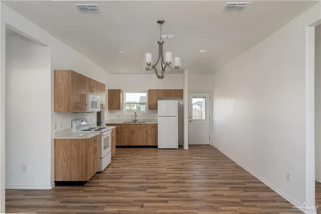 $1,650 | 1806 Hope Drive, Mercedes, TX 78570