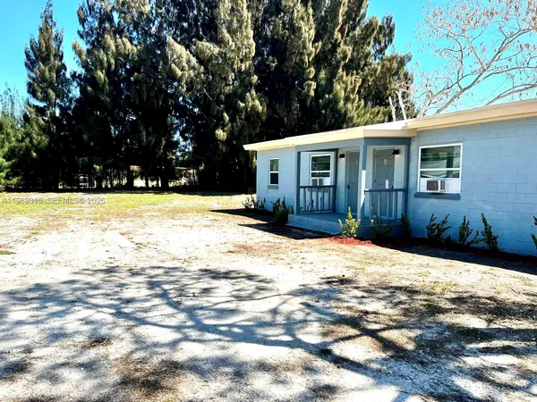 $1,550 | 1308 North 21st Street, Unit A, Fort Pierce, FL 34950