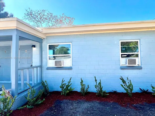 $1,550 | 1308 North 21st Street, Unit A, Fort Pierce, FL 34950