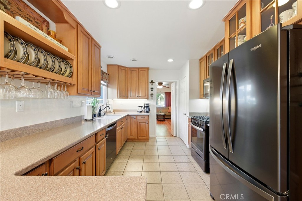 5556 Hardwick Riverside, CA 92504 - Photo 9 of 54
