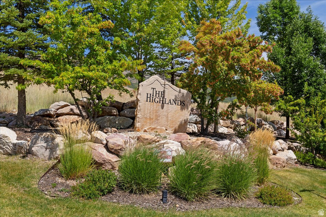 5674 Porcupine Ridge Drive, Unit 19 Eden, UT 84310 - Photo 3 of 6