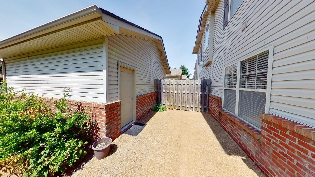 231 Regency Point Path Lexington, KY 40503 - Photo 2 of 31 Photo 2