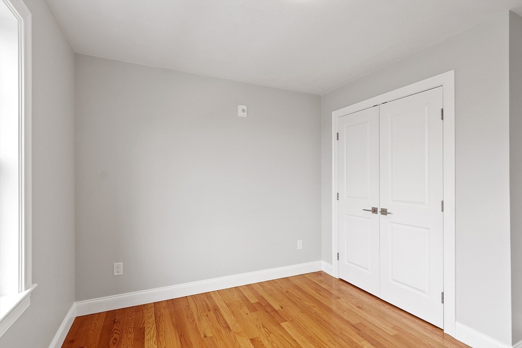 10 Windsor Street Worcester, MA 01605 - Photo 20 of 26 a view of room with window