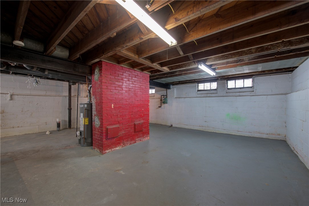 4041 Wilmington Road Cleveland, OH 44121 - Photo 28 of 38 Basement featuring gas water heater