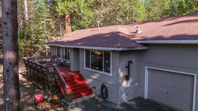 a view of outdoor space yard and patio