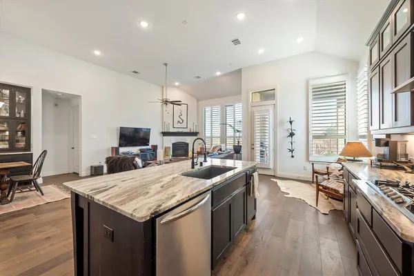$3,100 | 1524 Everitt Trail, Fort Worth, TX 76052