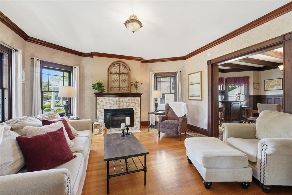 114 Maplewood Terrace Springfield, MA 01108 - Photo 6 of 42