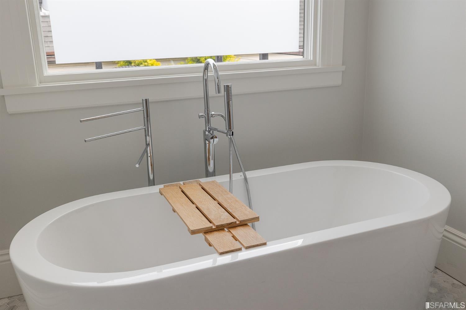 Clay Street San Francisco, CA 94115 - Photo 52 of 90 Soaking tub in the primary bedroom.