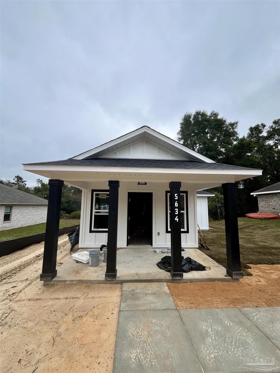 5634 Alabama Street Milton, FL 32570 - Photo 2 of 9 a front view of a house
