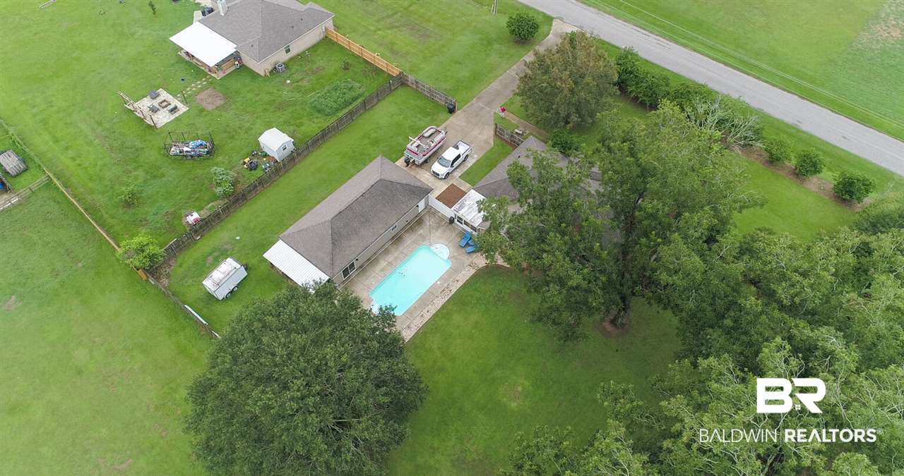 22402 Buck Road Robertsdale, AL 36567 - Photo 5 of 49