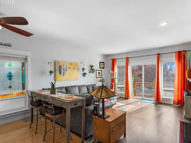 $599,900 | 943 West Y Street, Washougal, WA 98671