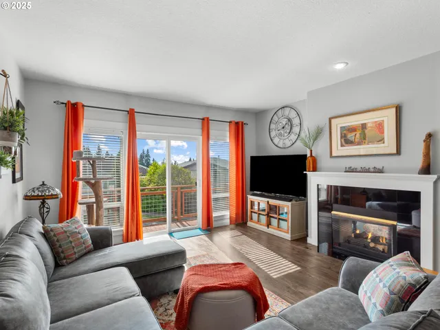 $599,900 | 943 West Y Street, Washougal, WA 98671